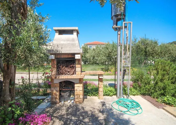 公寓 In Tribunj Near Tribunj